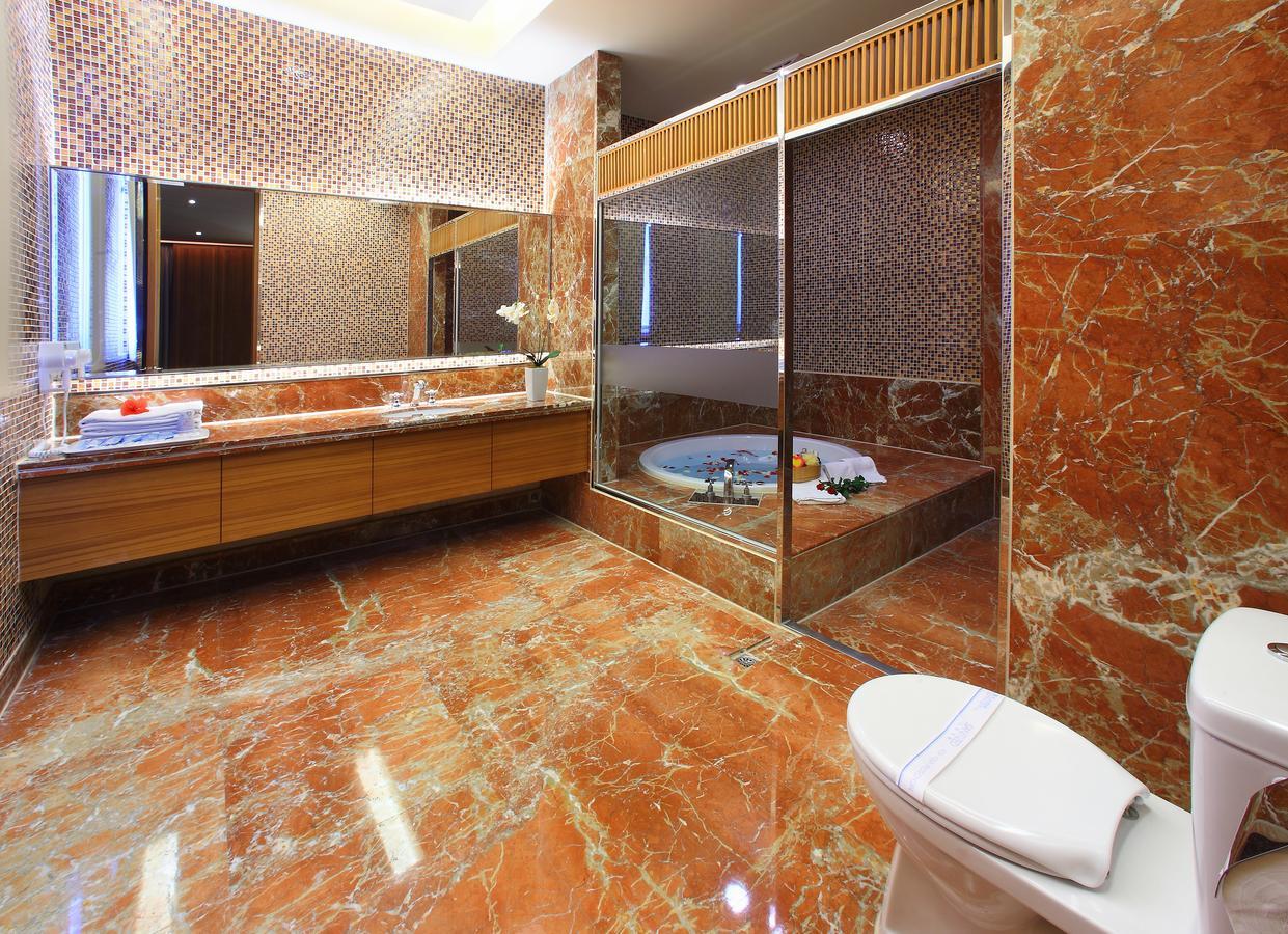 Spring Hotel Đài Trung Ngoại thất bức ảnh